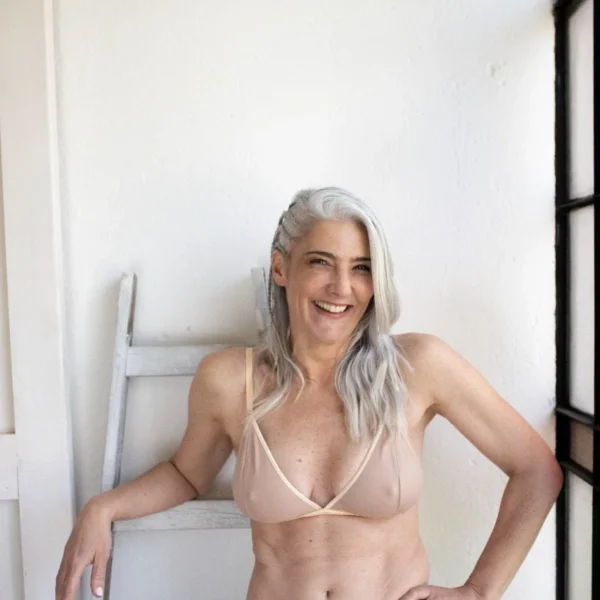 Alternative view of Corpiño sin arco - JFPSTT04A