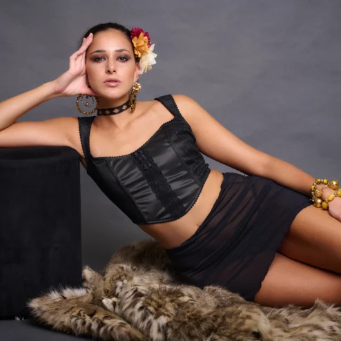 Alternative view of Corset - CAPBUS02A