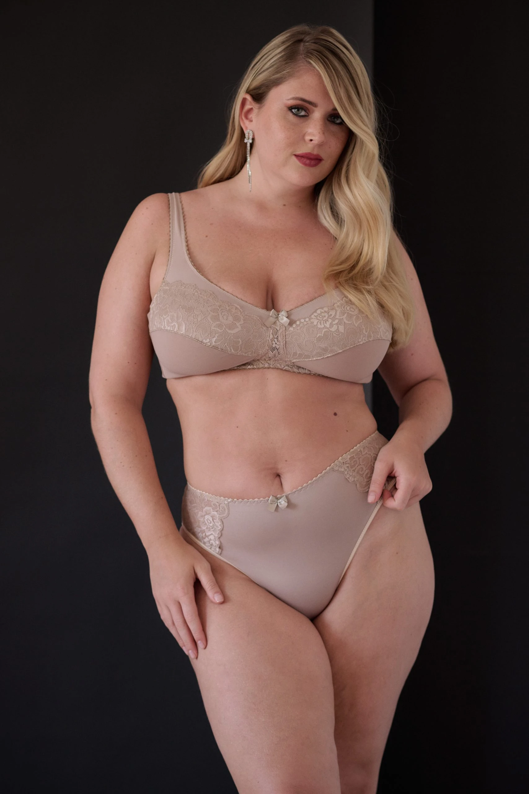 Vedetina - VBKVEL04A - Image 2